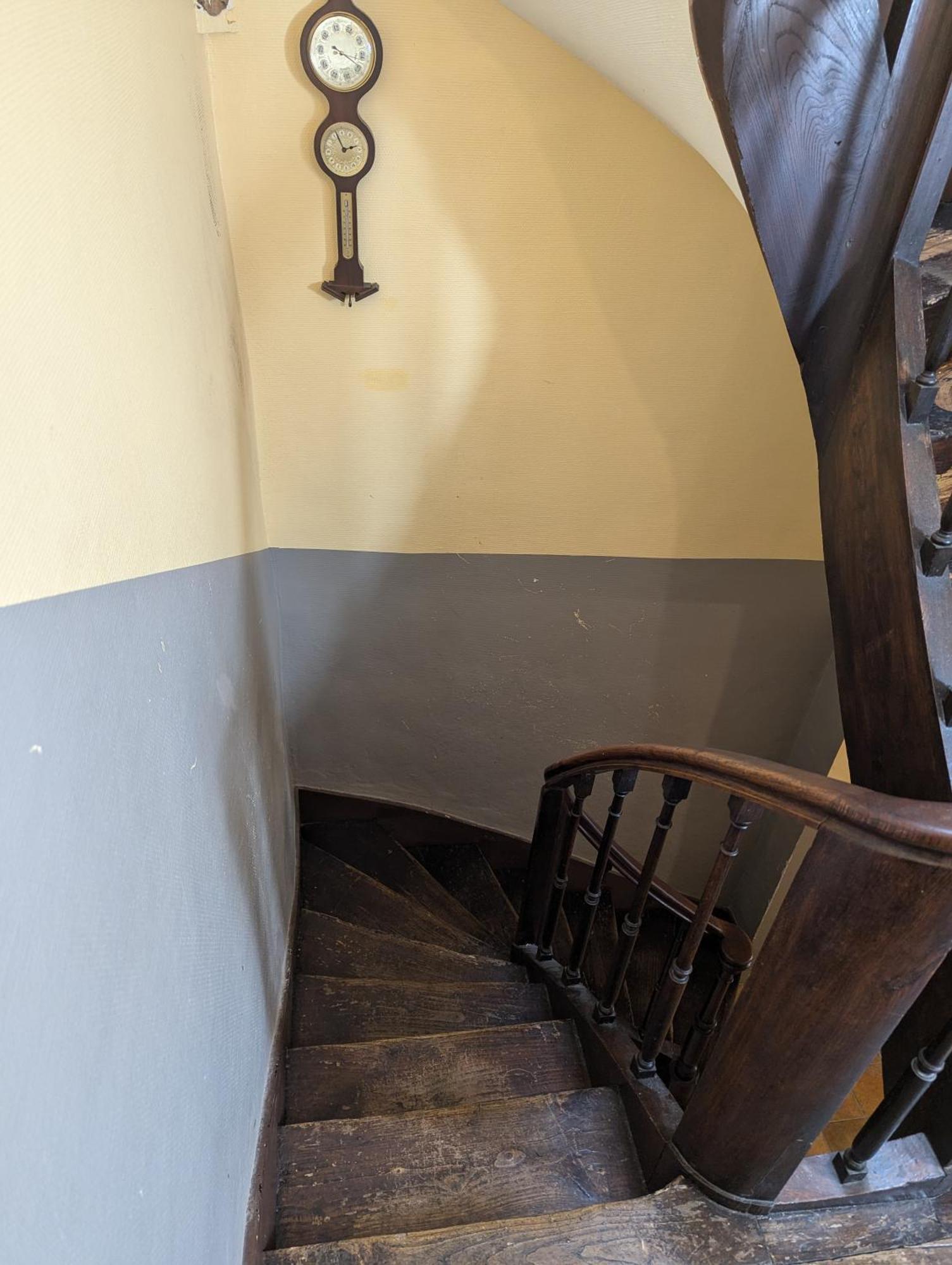 Chambres Poitiers Centre: Private Comforts, Shared Kitchen & City Hall Proximity Exterior photo